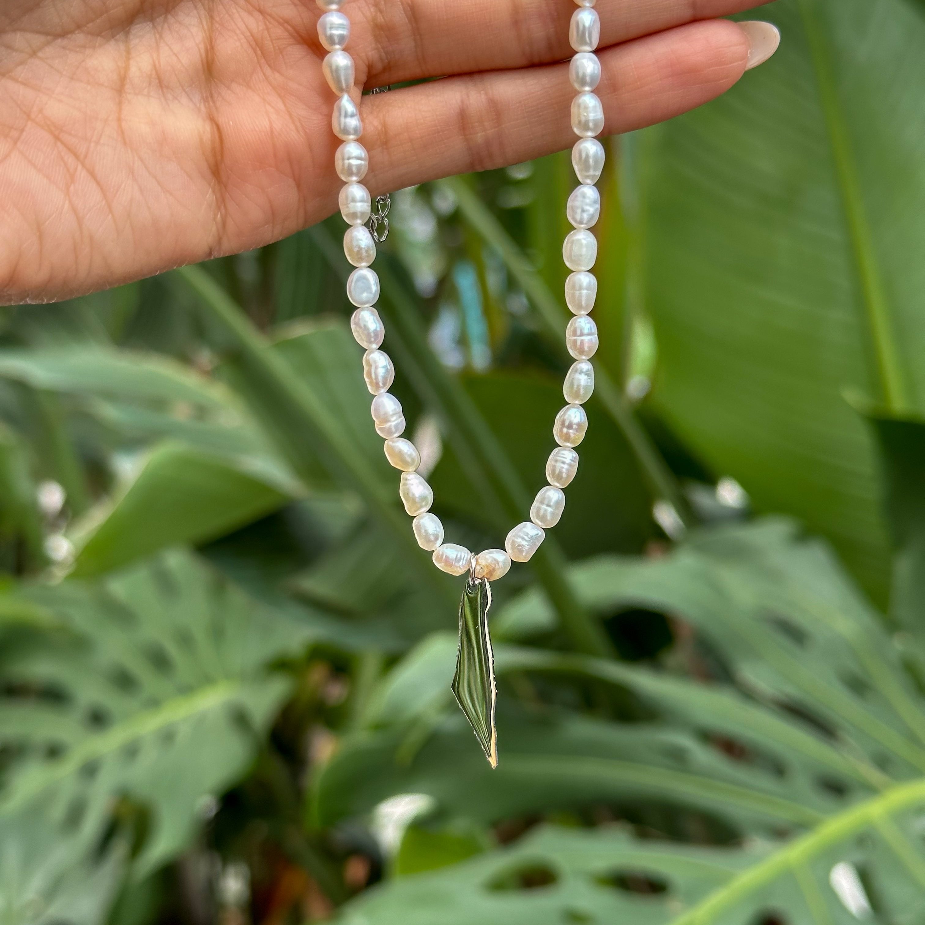 Israel Pendant Pearl Necklace